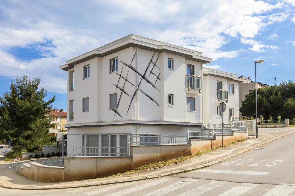 Apartments Lapis Premantura Exterior foto